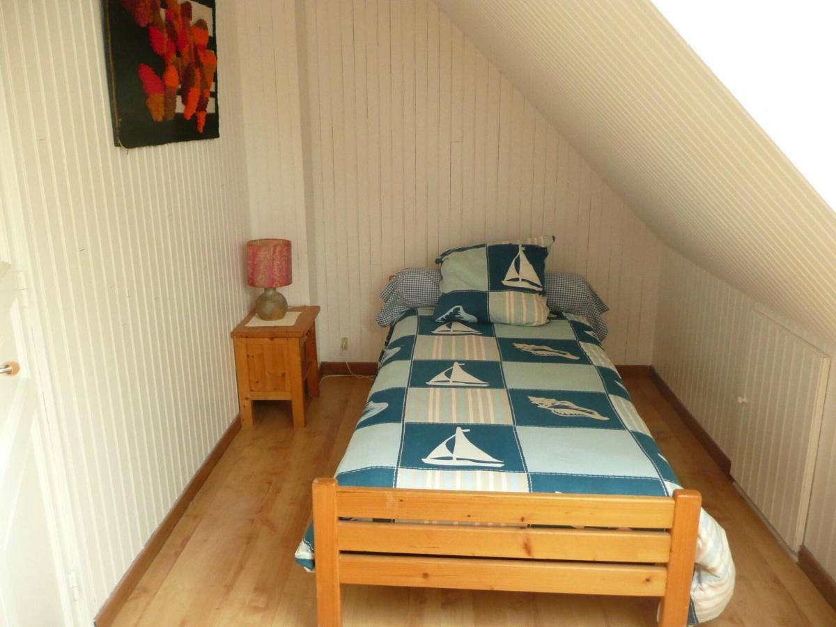 Holiday Home Near The Beach, Ploudalmézeau Exteriör bild